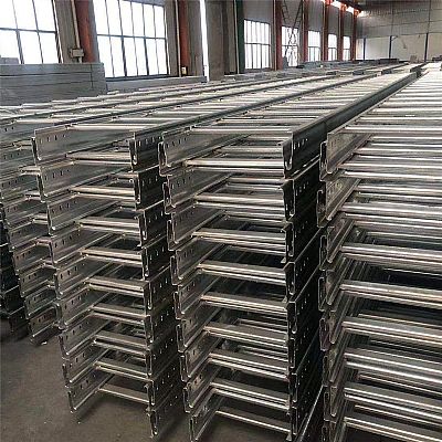 大跨距电缆桥架